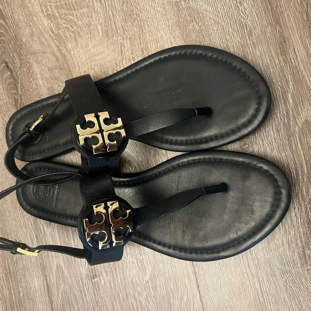 Tory Burch Black Leather Sandals with Gold Accent - Picture 2 of 4